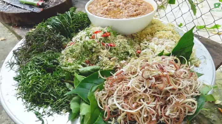 Bước 3: Bắt Tay Vào Chế Biến Cá Nhảy Tây Bắc Bước 3: Bắt Tay Vào Chế Biến Cá Nhảy Tây Bắc