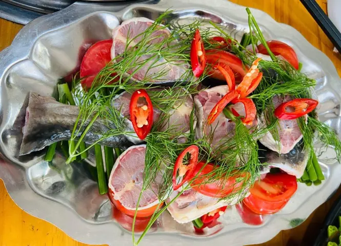 Phố Sương Quán Chuyên Đặc Sản Cá Tầm Và Gà Nòi Phố Sương Quán Chuyên Đặc Sản Cá Tầm Và Gà Nòi