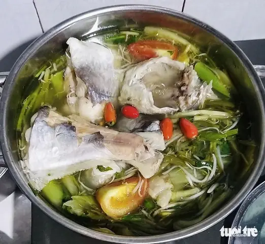 Cá Vồ Kho, Nấu Canh Chua Kiểu Miền Tây Nhờ Lê Tuấn Khang Mà Hot - Ảnh 2. Cá Vồ Kho, Nấu Canh Chua Kiểu Miền Tây Nhờ Lê Tuấn Khang Mà Hot - Ảnh 2.