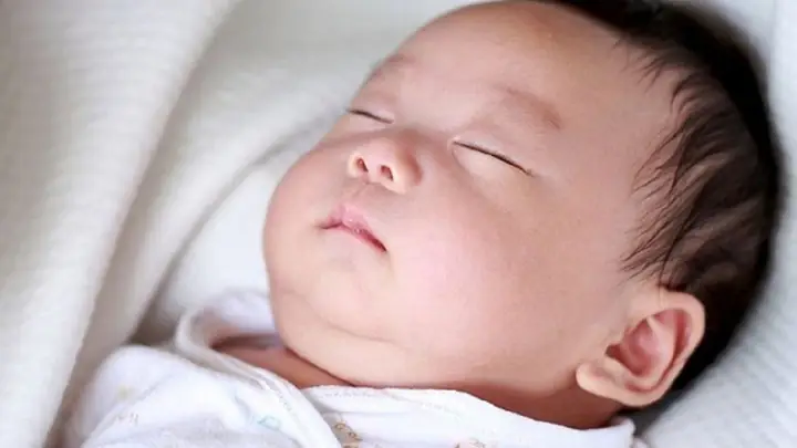 Trẻ Bị Bẹp Đầu Có Tròn Lại Được Không? | Vinmec