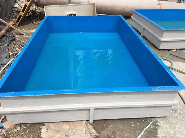 Hồ Cá Composite Là Gì?